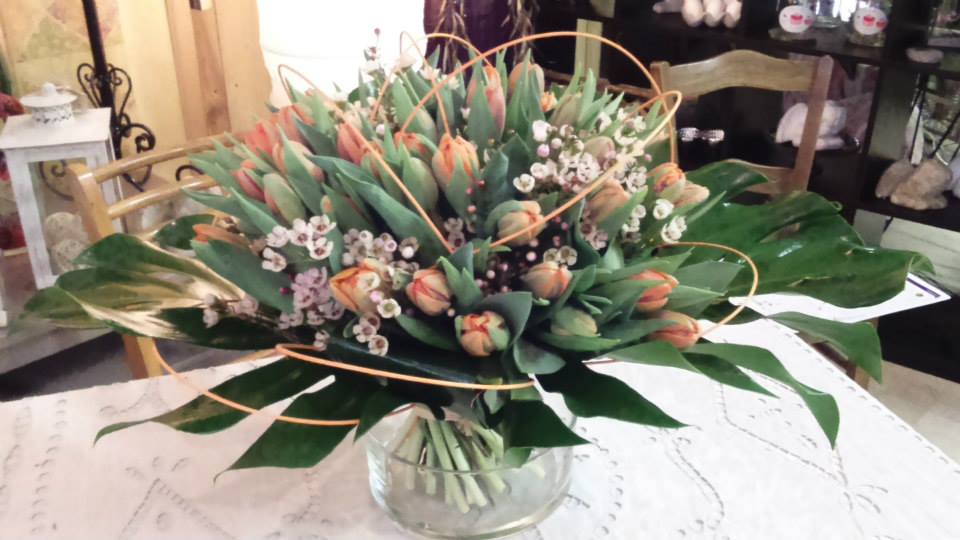 Décoration de mariage : voiture, salle ...